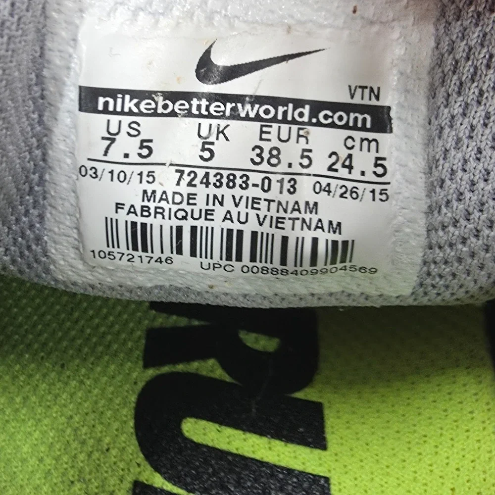 Nike Free 5.0 Womens 7.5 Wolf Grey Volt Green Running Shoes Sneakers 724383-013